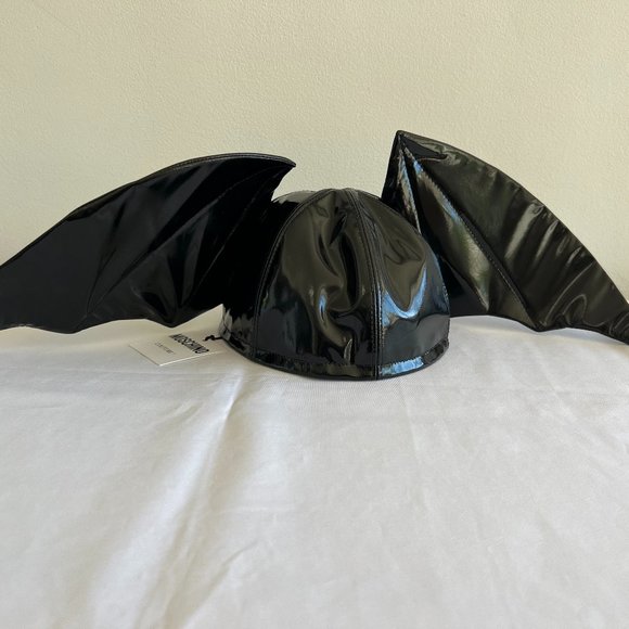 SS20 MOSCHINO COUTURE JEREMY SCOTT BLACK BAT WINGS HAT RUBBER LEATHER HALLOWEEN